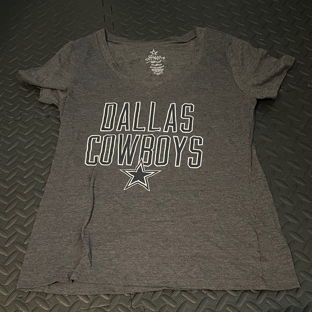 NFL Dallas Cowboys Women's Black Tee